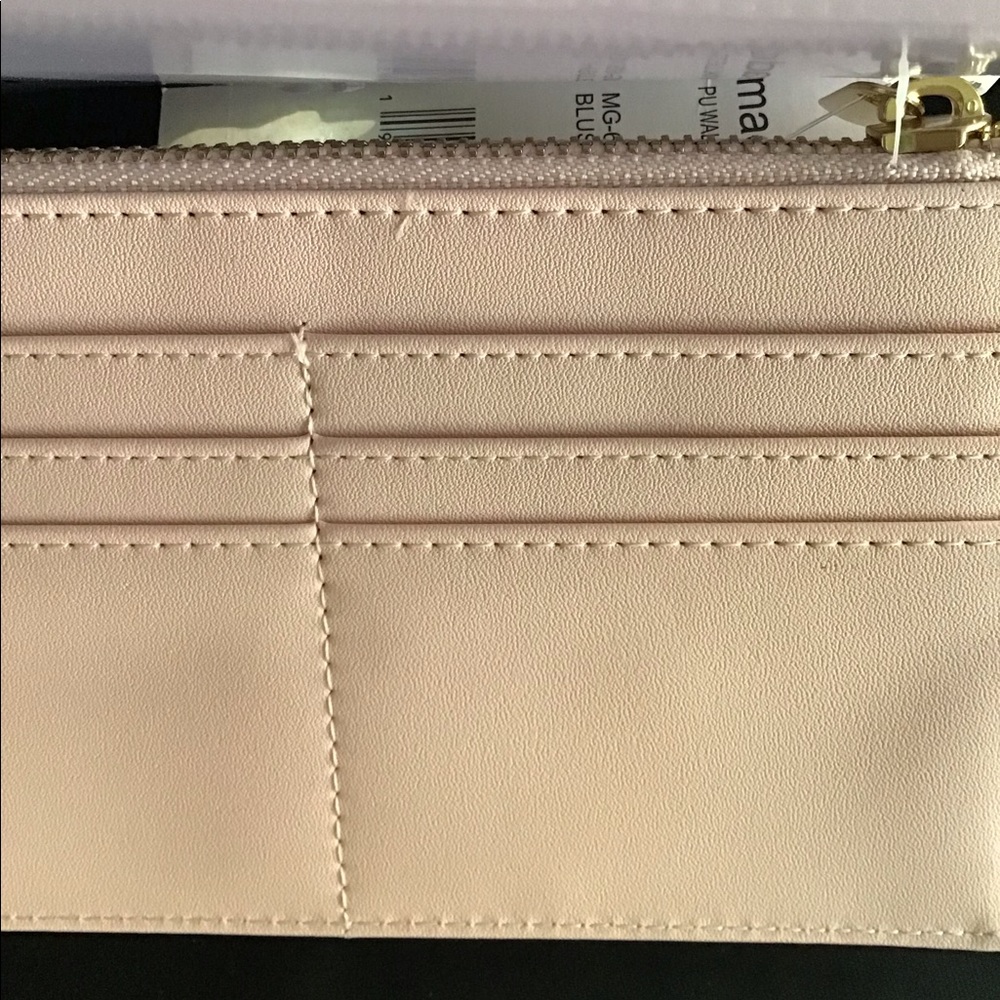 Madden Girl Wallet with Card Slots - Blush - Picture 4 of 5